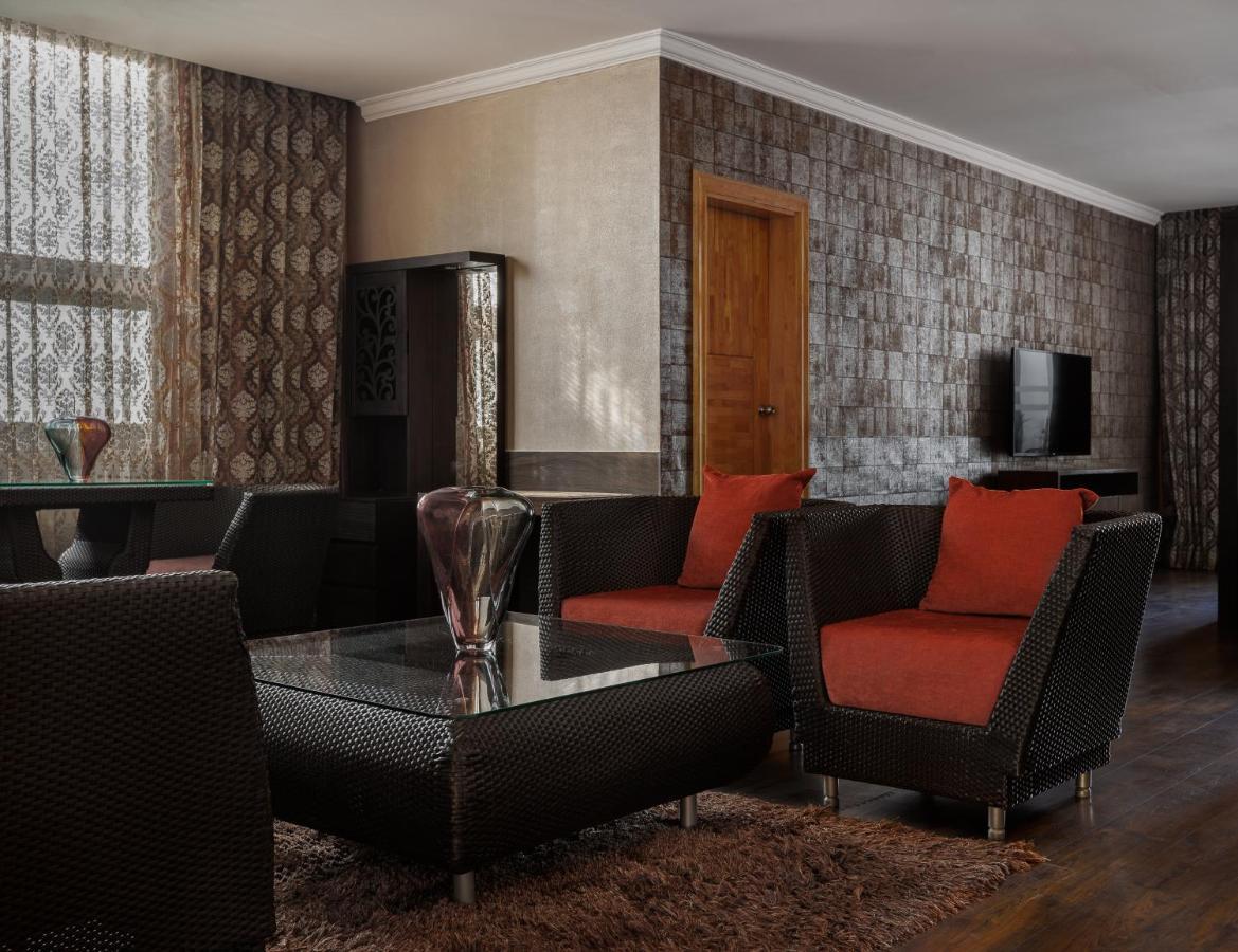 Hotel The Panoramic Getaway Munnar Exterior foto A 3D rendering of a living room